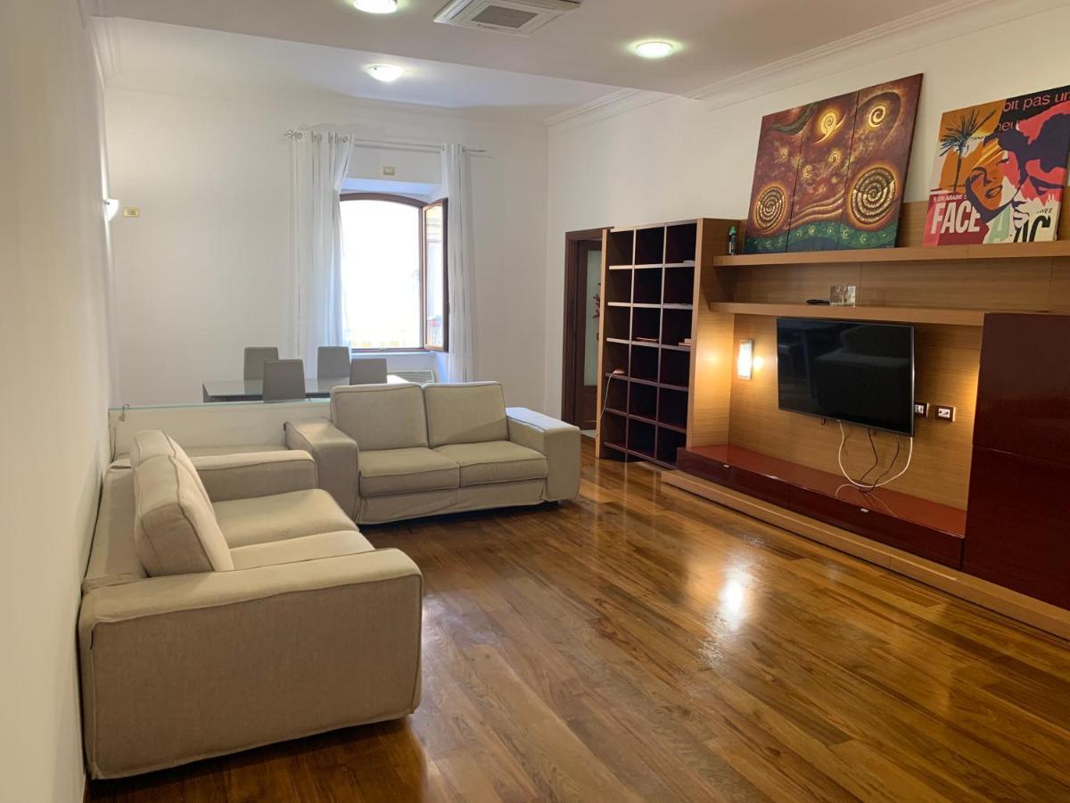 Appartement Casa Luxury Centro Di Anzio Extérieur photo